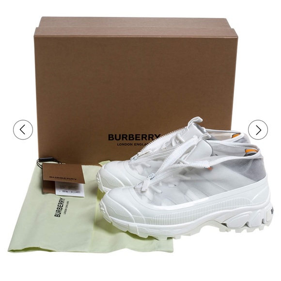 Brand New Burberry ALF Arthur - Picture 1 of 6